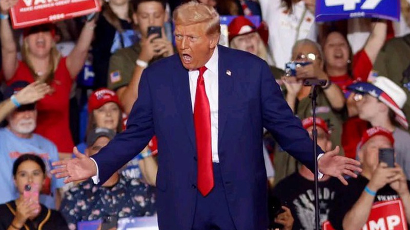 Another Trump Assassination Plot Foiled, But This One Has a Bizarre Twist